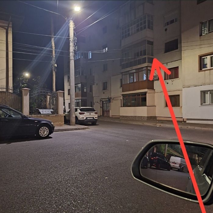 Vand apartament, 2 camere , etaj 2