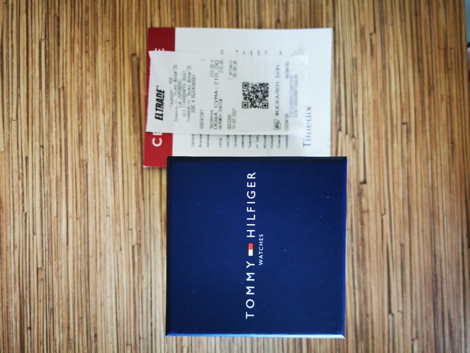 Дамски часовник Tommy Hilfiger