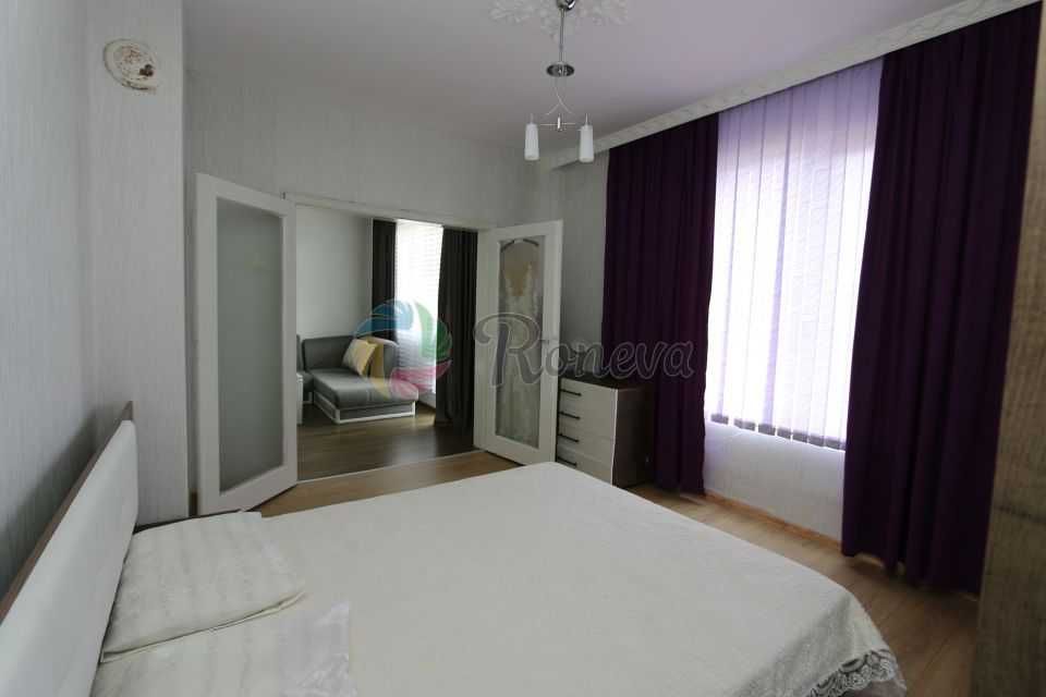 Продава се Четиристаен апартамент в Варна, Колхозен пазар - 104 кв.м за 1923 €/кв.м - Снимка #3