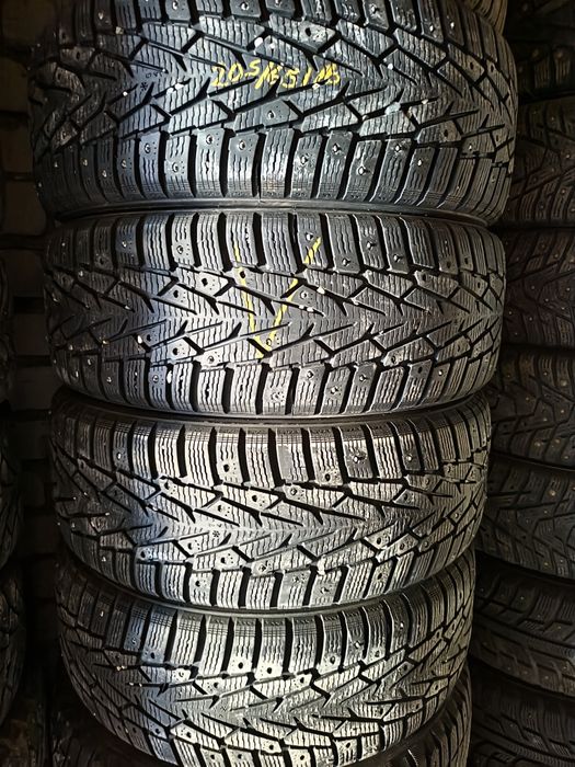 Продам зимние шины 205/65/16