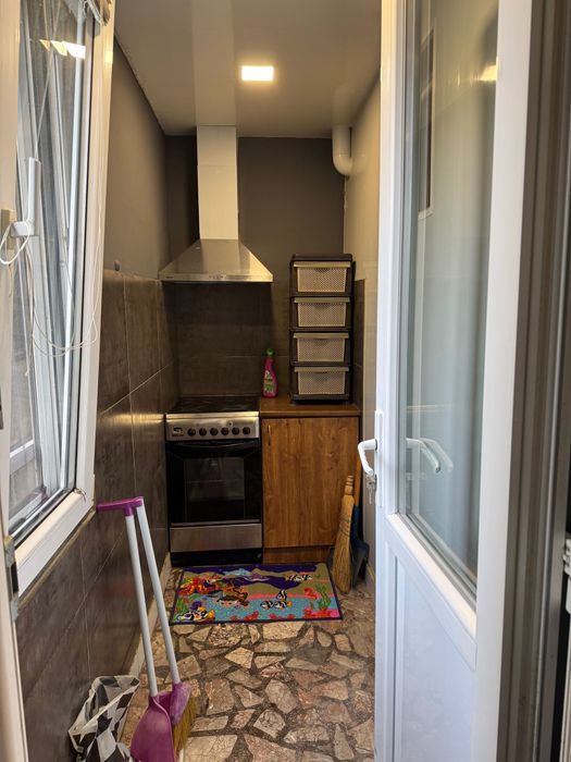 Дава се под наем Тристаен апартамент в Варна, Младост 1 - 120 кв.м за 720 € - Снимка #16