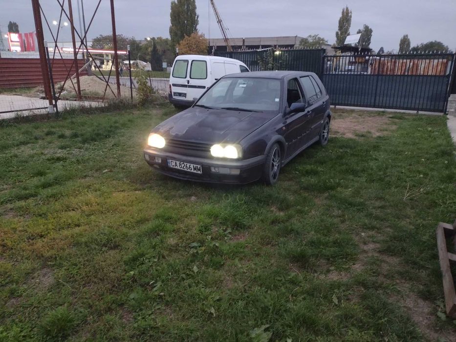 2 бр Голф 3 2.0 150 к.с.