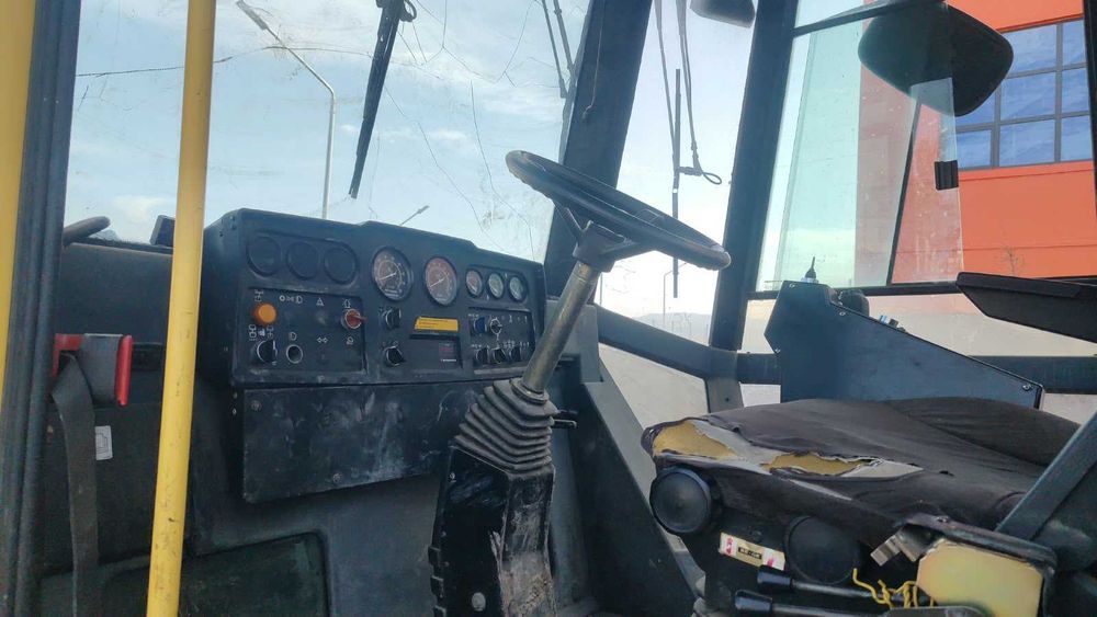 Дорожный каток Dynapac CC232