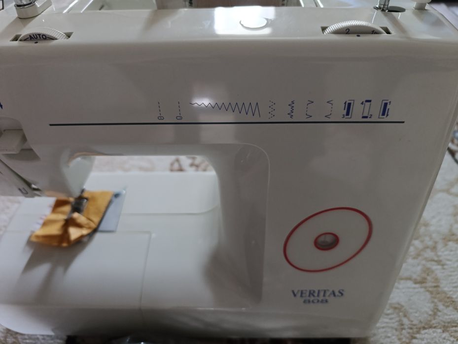 Швейная машинка Veritas