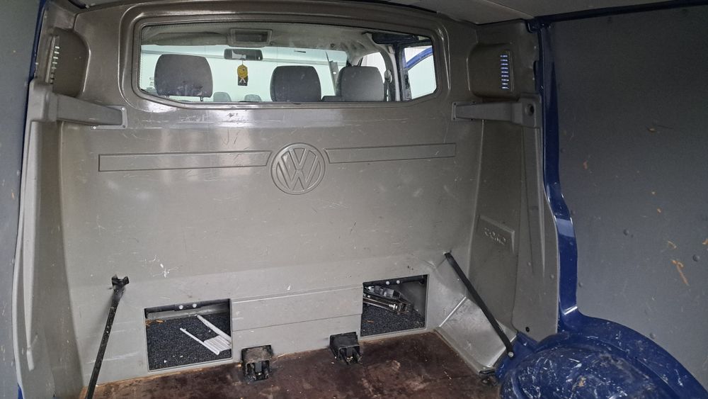 Седалка  тройка за Фолксваген Транспортер Т5 VW Transporter T5
