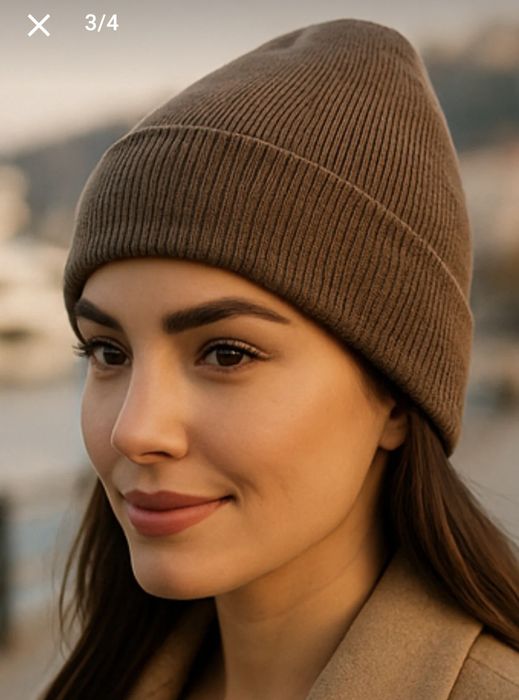 Луксозни дамски шапки