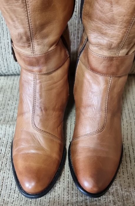 Дамски ботуши 38н