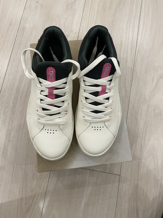 Кроссовки on cloud