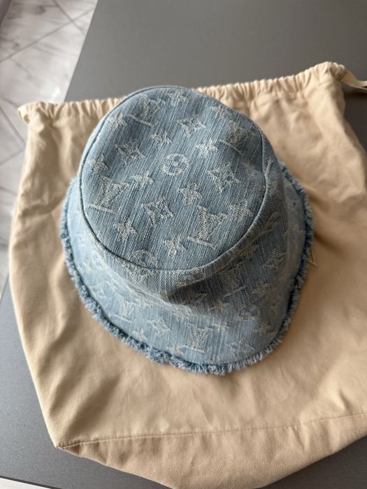 Дънкова шапка Louis Vuitton