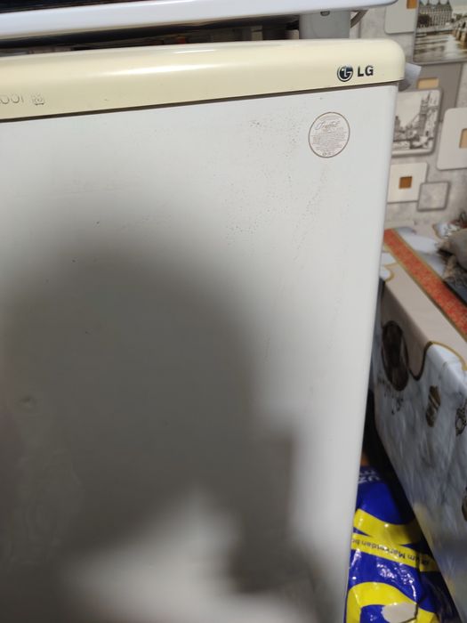 Холодильник LG оригинал