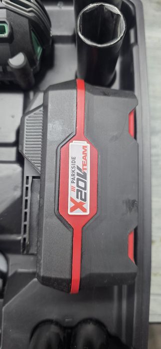 Ударен гайковерт Parkside PASSK 20-Li C2 с батерия 4 Ah и зарядно устр