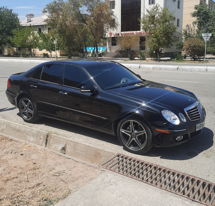 Mercedes-benz w211 e 240 год выпуска 2003