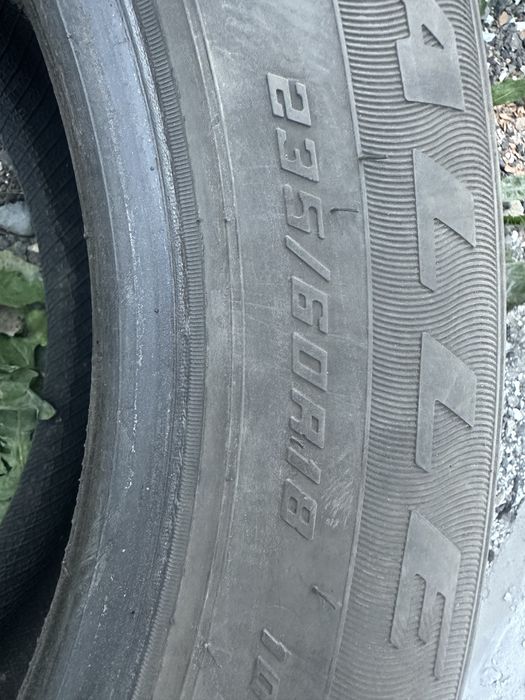 Продам резину лето р18