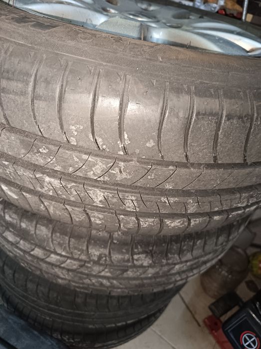 Гуми джанти 15 и 17 цола