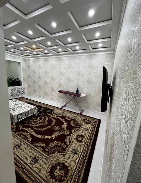 Yunudobod 15 kvartal 4/5/5 uy sotiladi