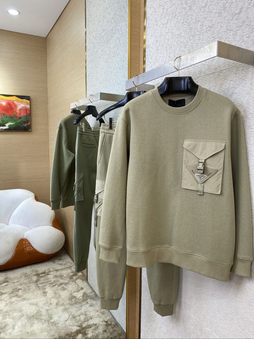 Compleu Prada Calitate Premium