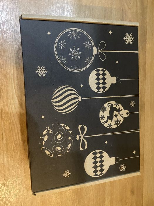 Подарочные коробки новогодние