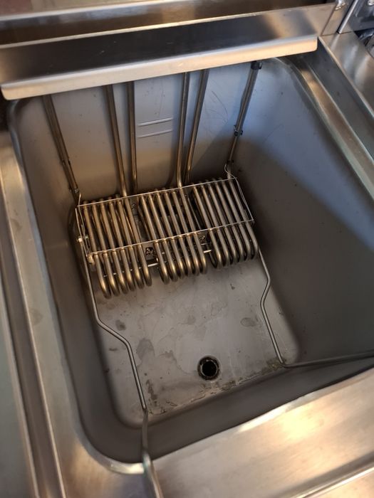 Friteuza electrică dublă