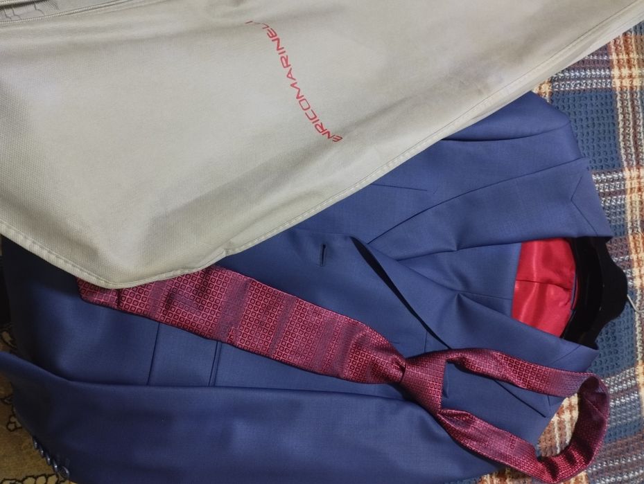 Enricomorineli  Italia  костюм 100% orginal