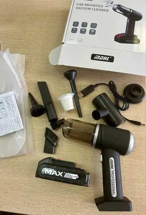 Автомобильный ручной пылесос,