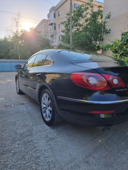 De vânzare Passat CC 2.0 TDI