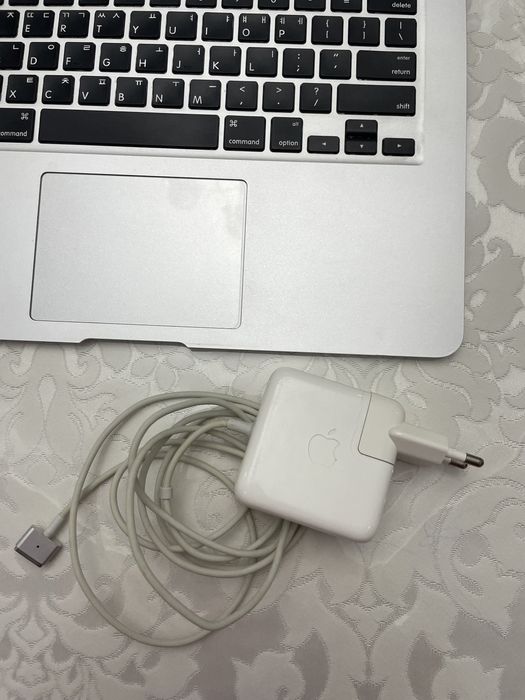 Макбук продается