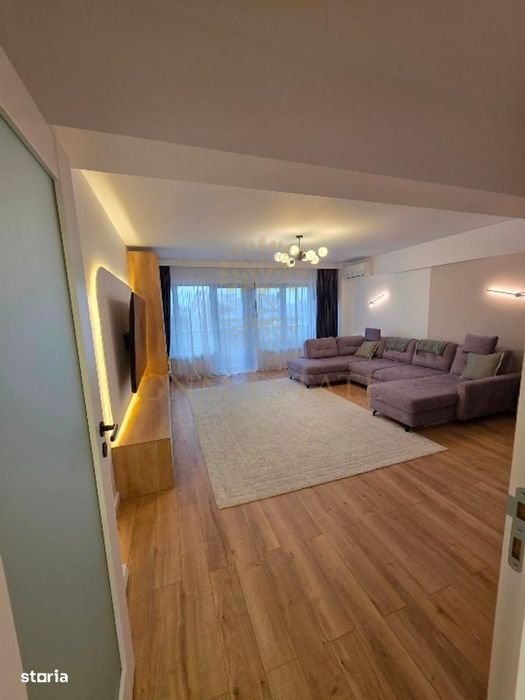 Apartament 3 camere Timpuri Noi / 2015 / Parcare