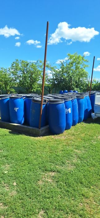 Vand butoaie de plastic 160 litri