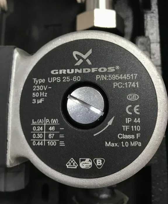 Pompa GRUNDFOS UPS 25/60/180 si 25 60 130 Silver edition