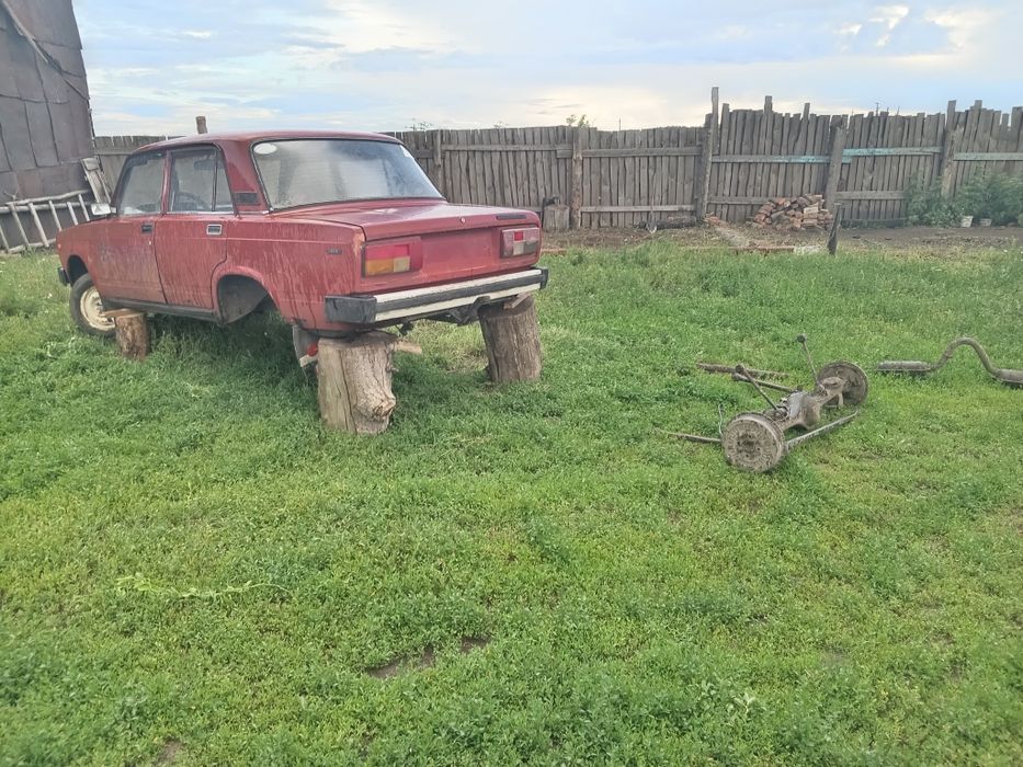 Продам по болтам.