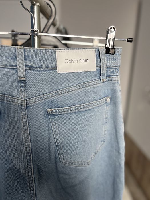 Дънки Calvin Klein