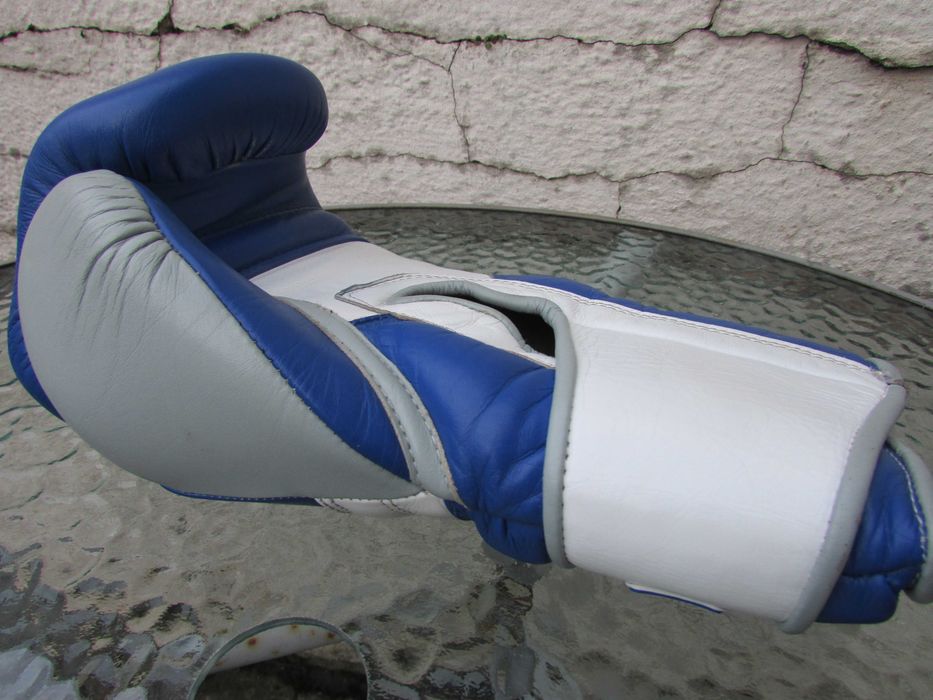 Боксови ръкавици Ringside Pro Training G1