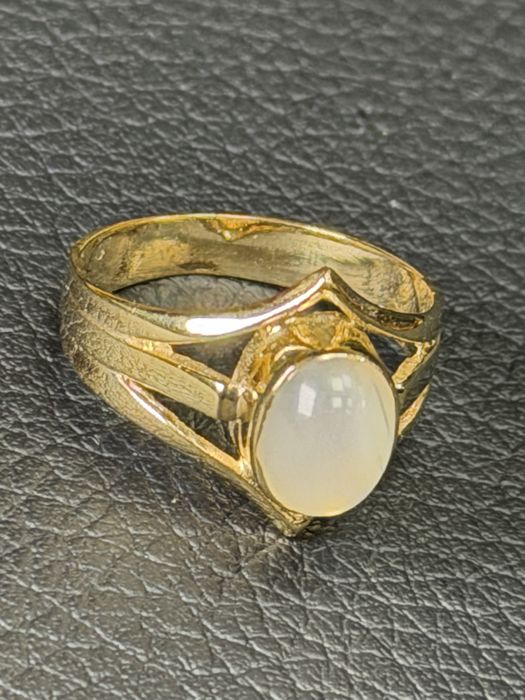 Златен пръстен Ахат чисто нов Gold 14K 585 prasten zlaten