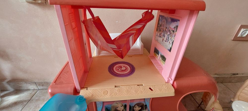 Каравана Кемпер на Барби