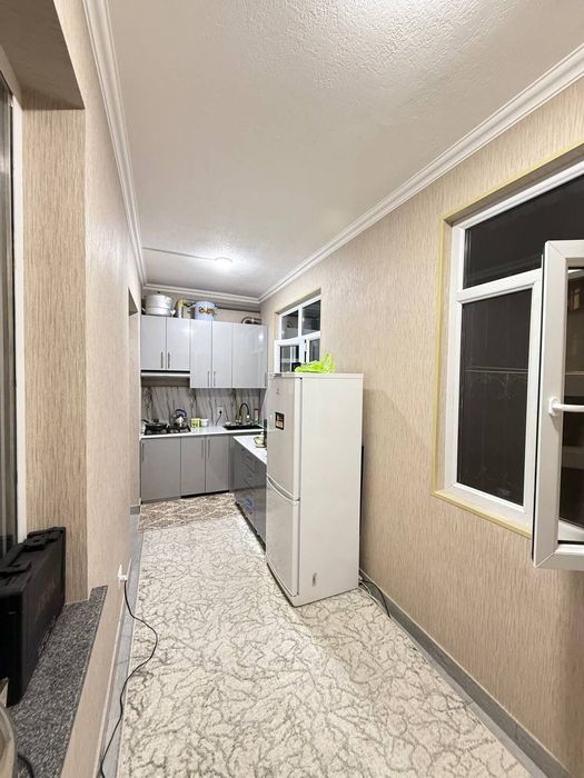 Яшнобод тумани Иззат новастройкада ижарага квартира бор