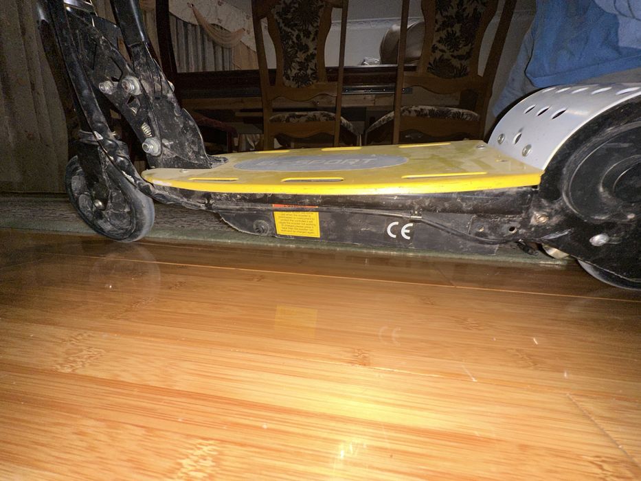 Детский электро самокат