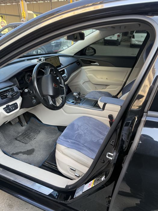 Hongqi Hongqi H5 Flagship Classic