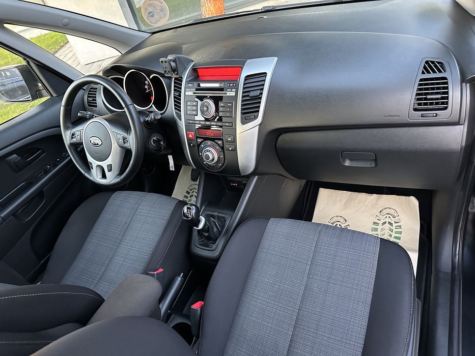 Kia Venga Premium 2012 1.6 Diesel 128(cp) Euro5