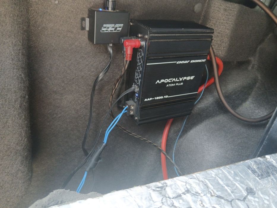 Самбуфер усилитель комплект сотилади