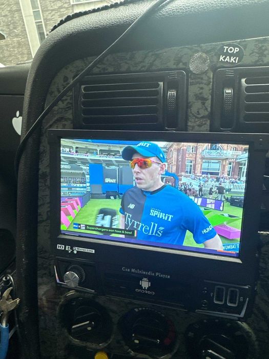 PROMO - Navigatie Android 15 1DIN Universala Ecran Retractabil Carplay