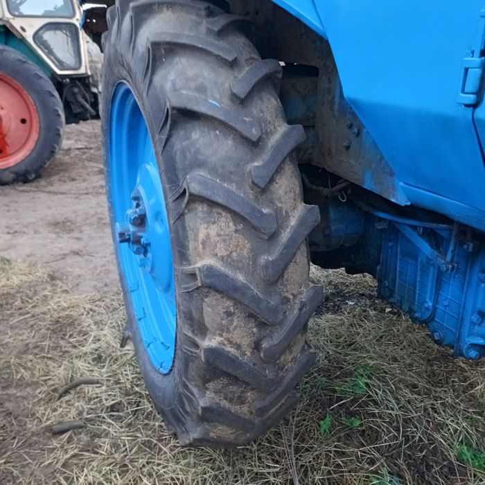 МТЗ 80 хорошем состояние