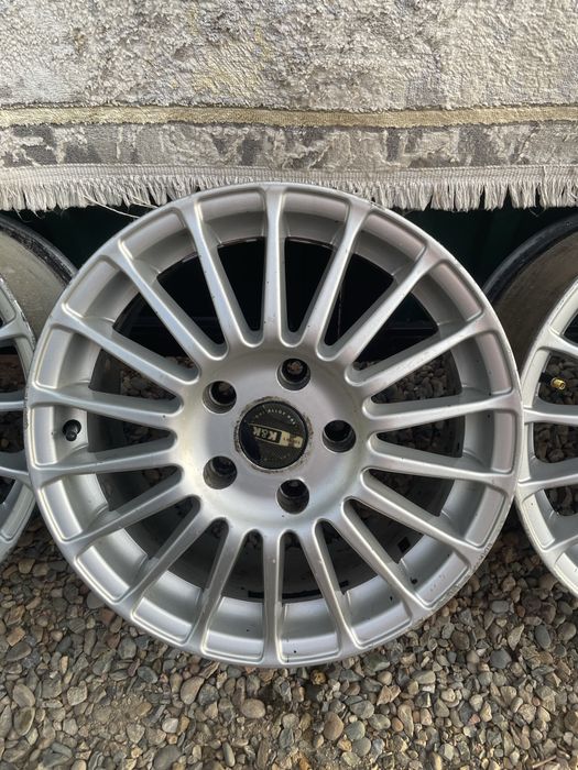 Продам диски r16 5/120