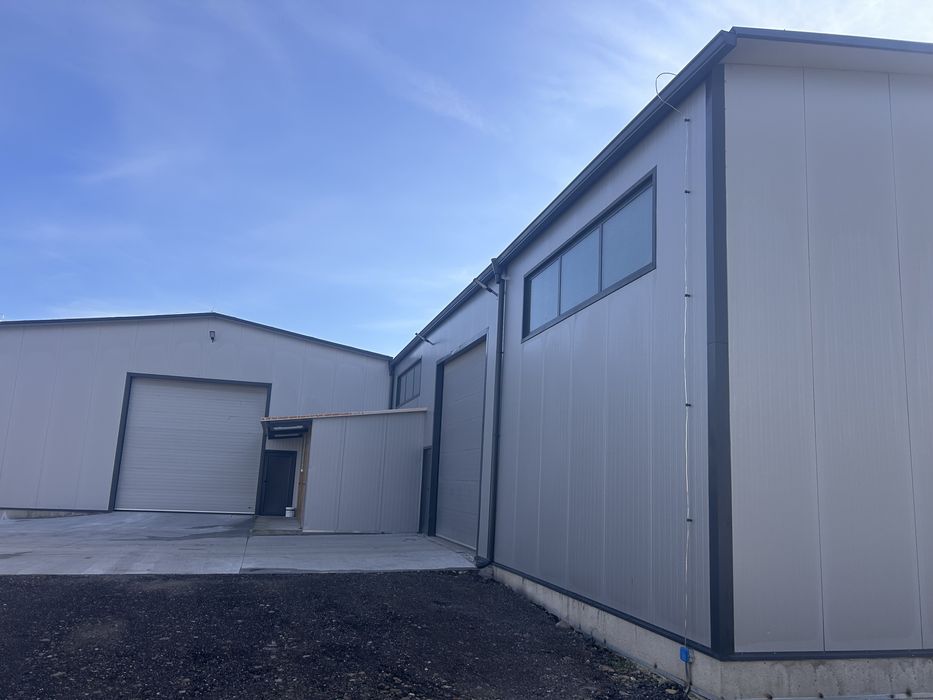 Дава се под наем Промишлена сграда в с. Ягодово, Област Пловдив - 530 кв.м за 1545.81 € - Снимка #20