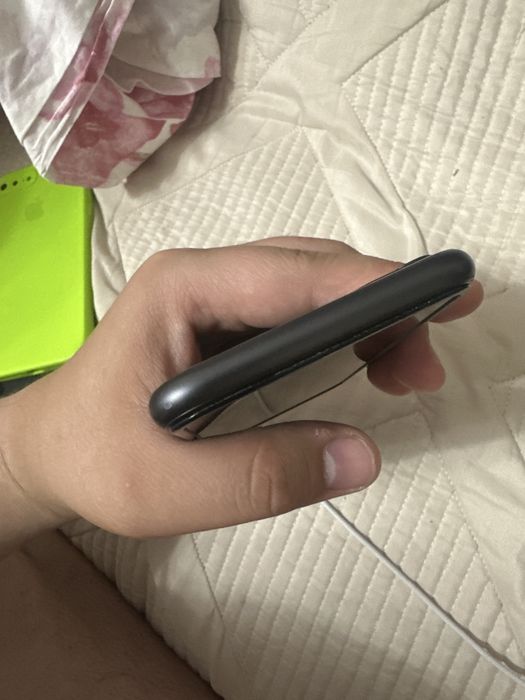 IPhone 11  в отличном состоянии