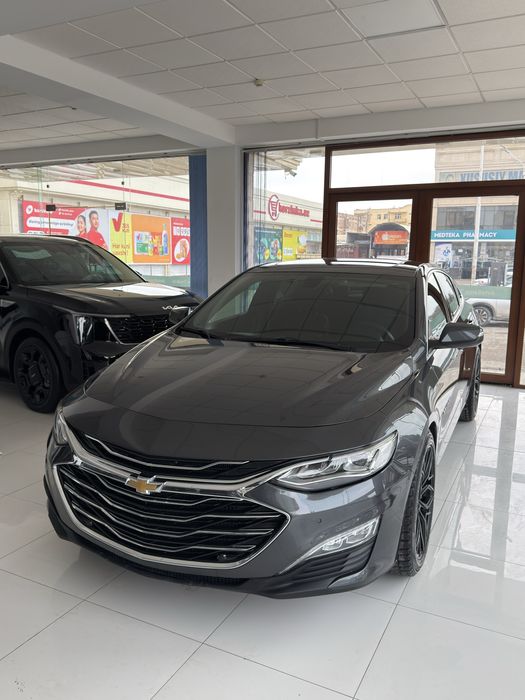 Срочно продается Малибу 2