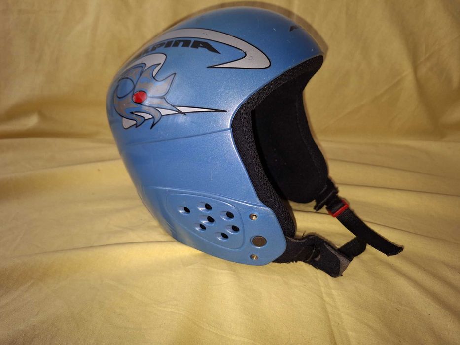 Casca  model alpine  marime reglabila 53-56