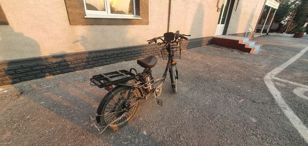 Elektroskuter golboys