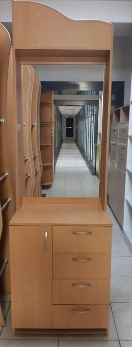 Продам офисные  шкафы