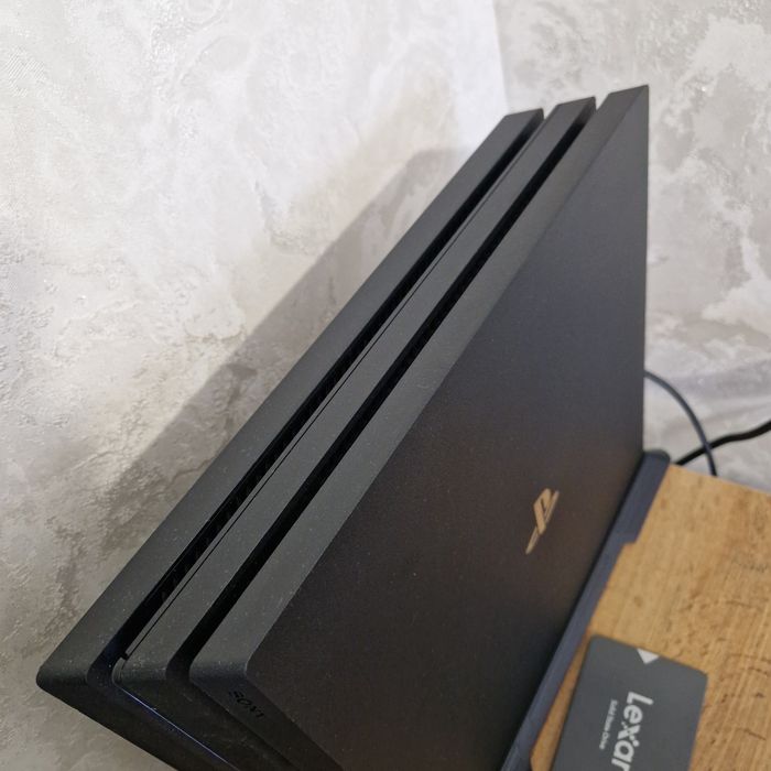 Sony Playstation 4Pro 3 reviziya