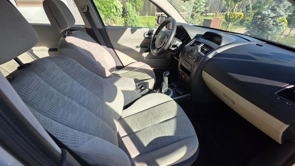 Vând Renault Megane 2 Facelift  1.5 dCi